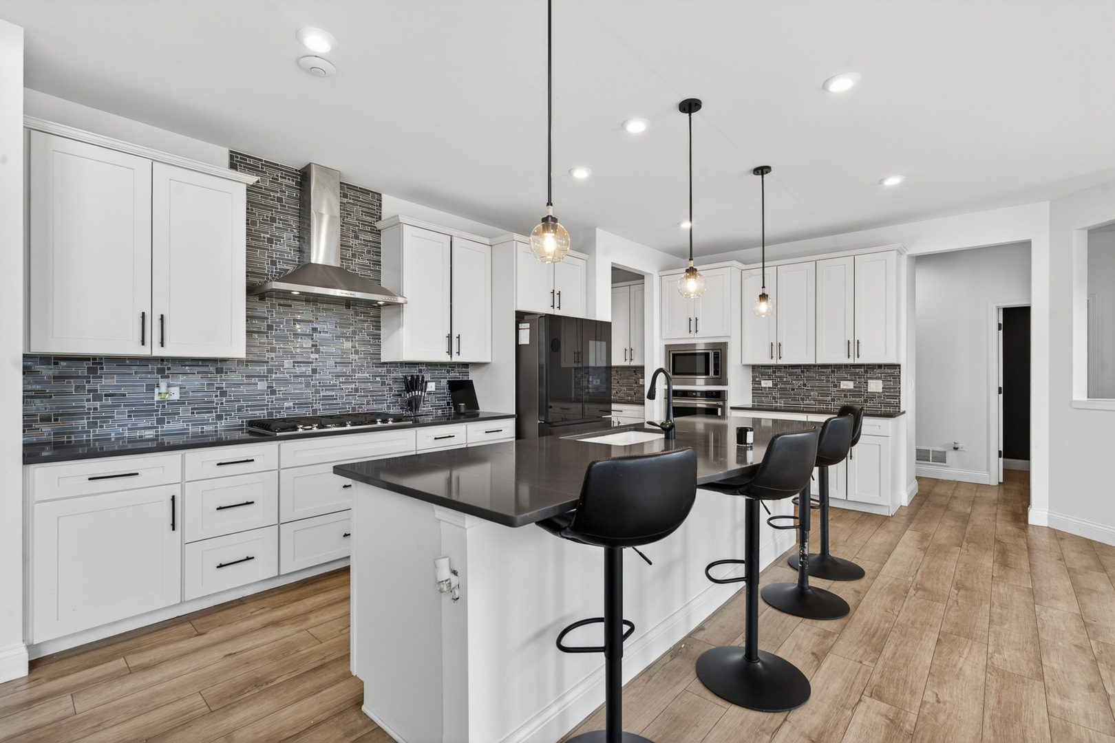3394 Sage Circle