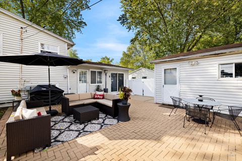 Tiny photo for 36712 N Traer Terrace, Gurnee, IL 60031 (MLS # 12481220)