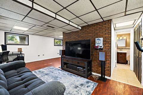 Tiny photo for 36712 N Traer Terrace, Gurnee, IL 60031 (MLS # 12481220)
