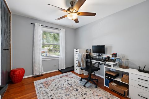 Tiny photo for 36712 N Traer Terrace, Gurnee, IL 60031 (MLS # 12481220)