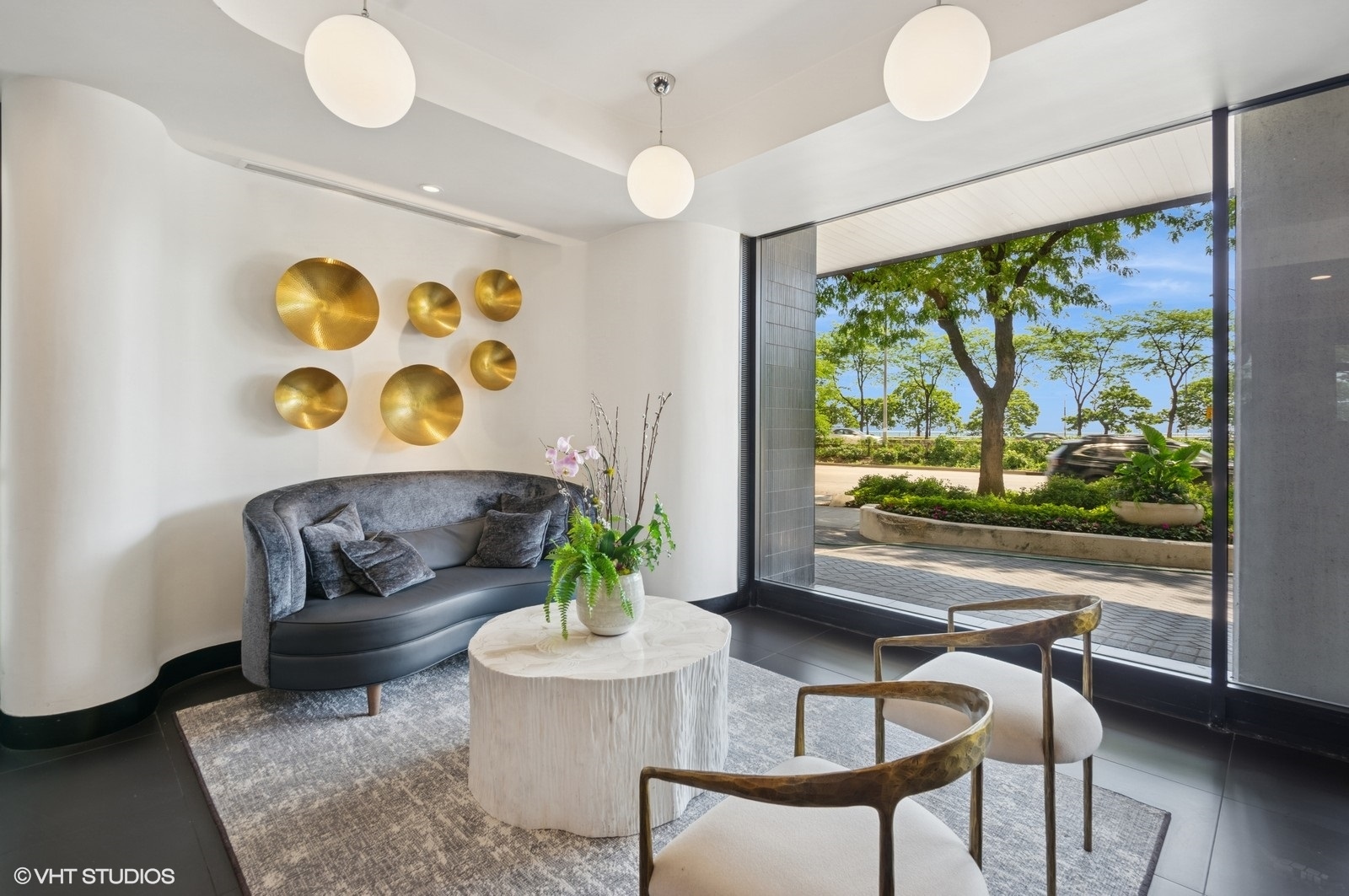 1110 N Lake Shore Drive 20S