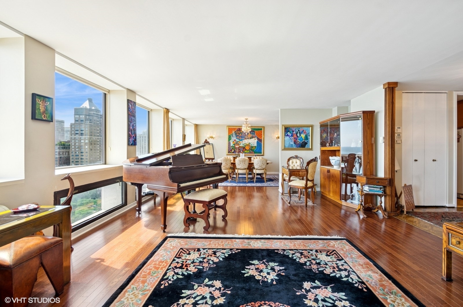 1110 N Lake Shore Drive 20S