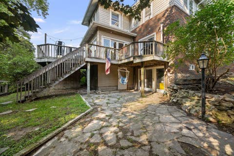 Tiny photo for 332 Forest Road, Davenport, IA 52803 (MLS # 12718036)