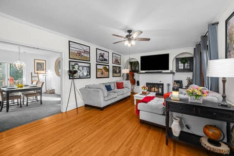 Tiny photo for 332 Forest Road, Davenport, IA 52803 (MLS # 12718036)