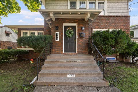Tiny photo for 332 Forest Road, Davenport, IA 52803 (MLS # 12718036)