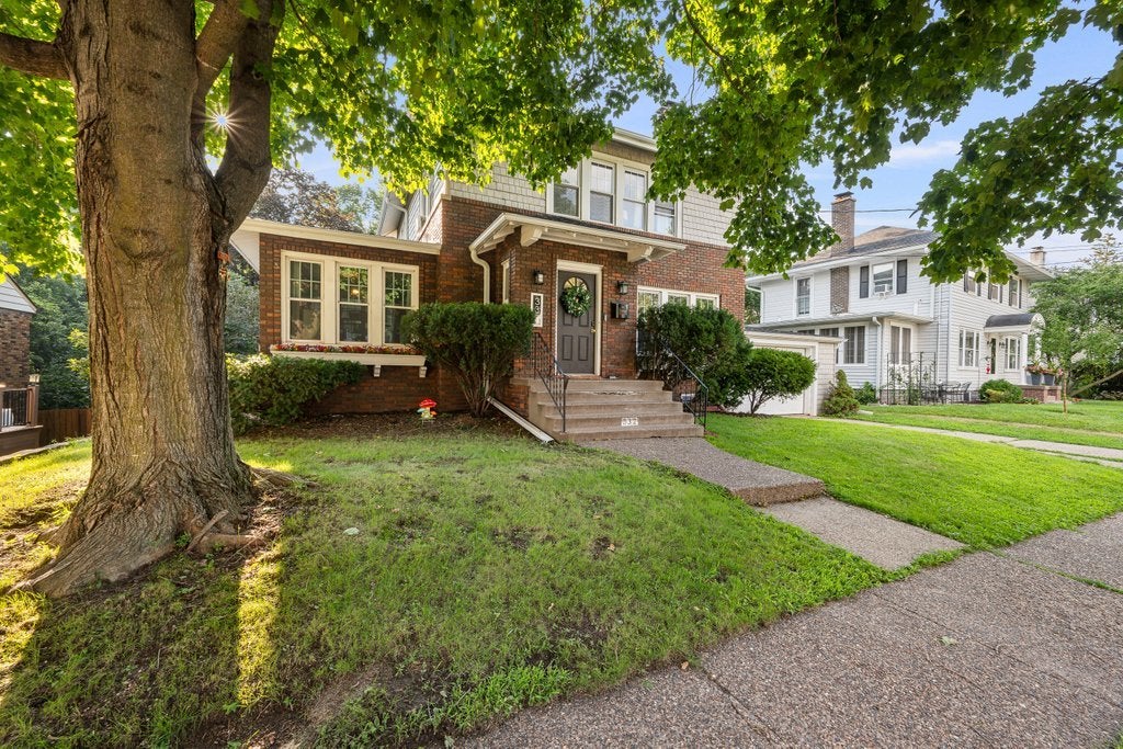 332 Forest Road
