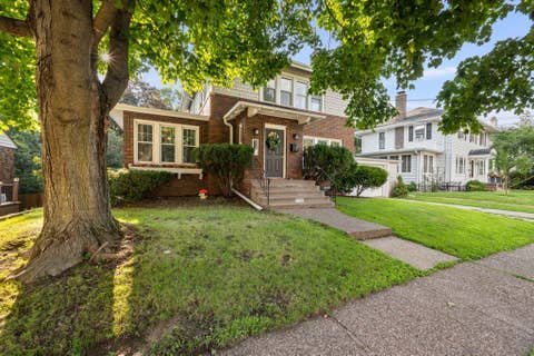 Tiny photo for 332 Forest Road, Davenport, IA 52803 (MLS # 12718036)
