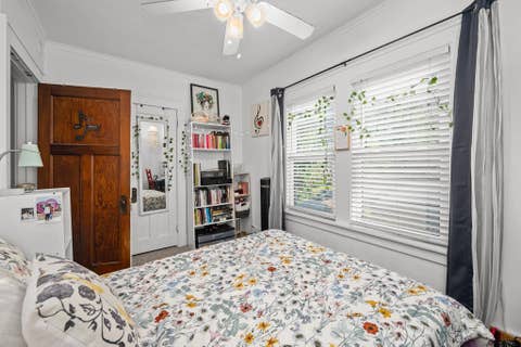 Tiny photo for 332 Forest Road, Davenport, IA 52803 (MLS # 12718036)