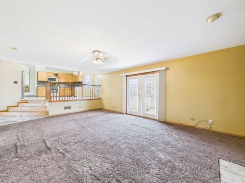 Tiny photo for 17942 Edwards Avenue, Country Club Hills, IL 60478 (MLS # 12478018)