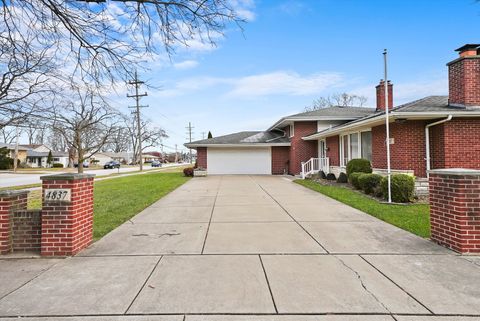 A home in Oak Lawn