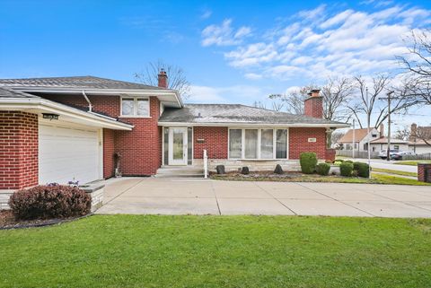 A home in Oak Lawn