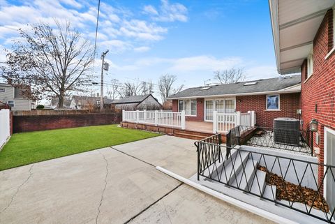 A home in Oak Lawn