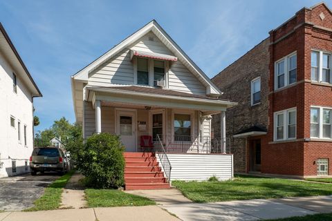 Photo of 4541 N HARDING Avenue, Chicago, IL 60625 (MLS # 12601012)
