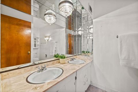 Tiny photo for 1311 S Finley Road #416, Lombard, IL 60148 (MLS # 12490217)