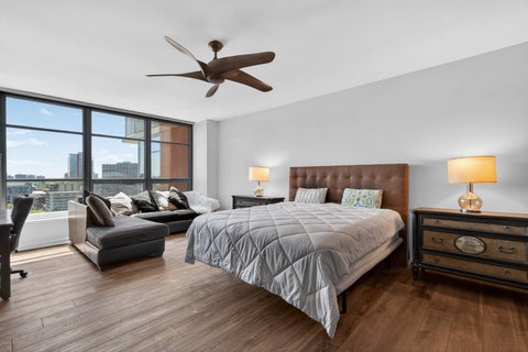 Tiny photo for 1600 S Prairie Avenue #1901, Chicago, IL 60616 (MLS # 12733300)