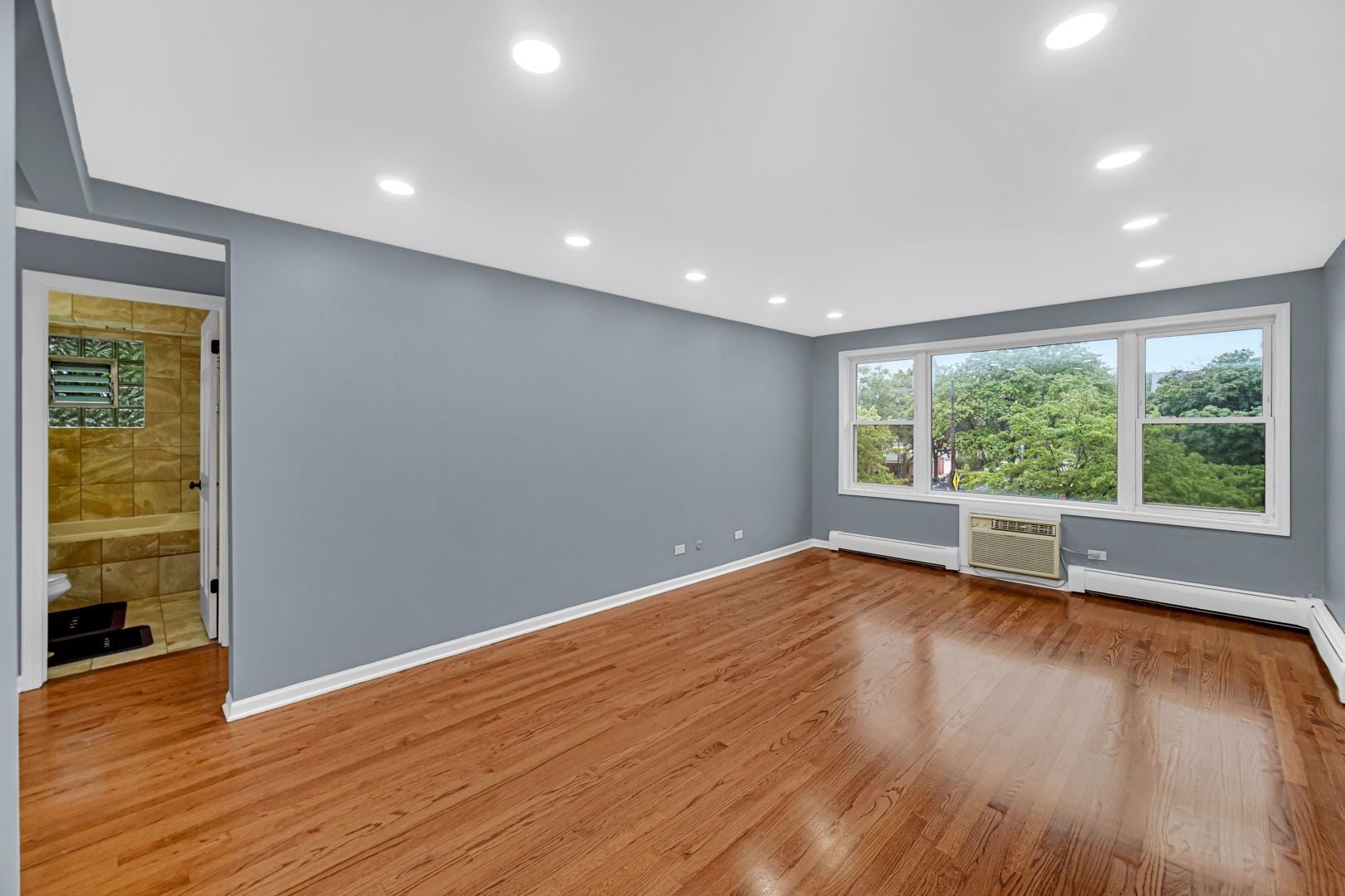 5700 W Montrose Avenue 3D