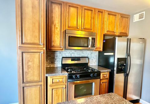 Tiny photo for 575 Greystone Lane #A2, Wheeling, IL 60090 (MLS # 12575570)