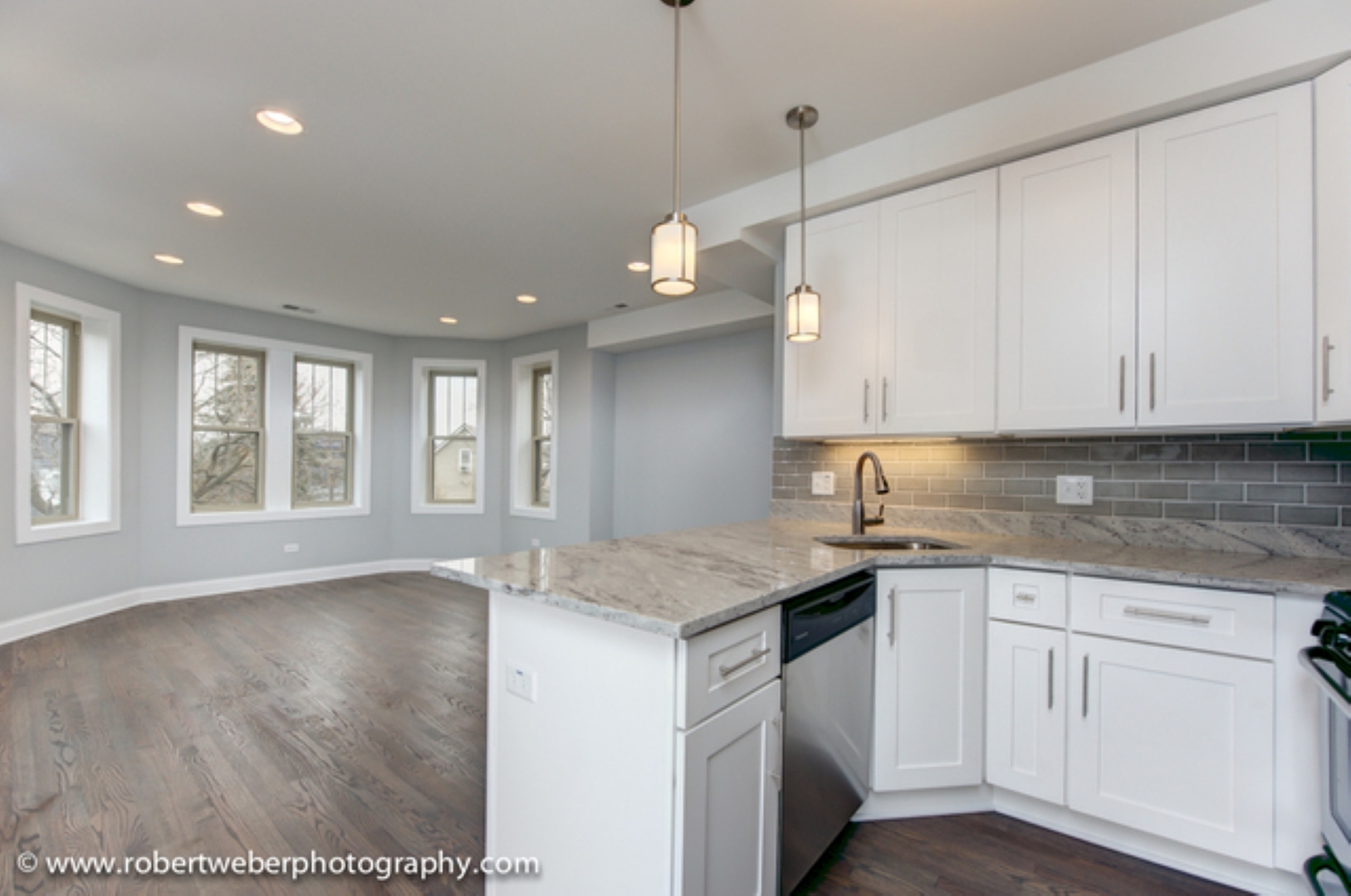 2329 W Barry Avenue 1