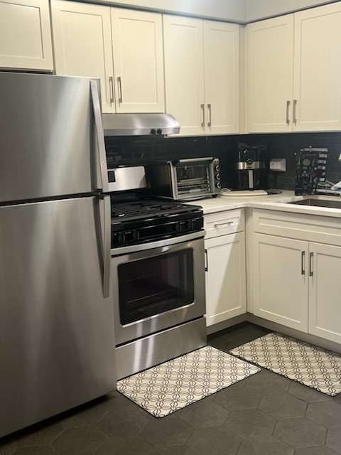 8 Echo Court 6