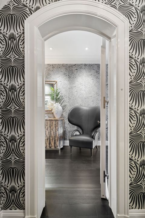 Tiny photo for 1540 N Lake Shore Drive #8N, Chicago, IL 60610 (MLS # 12589266)