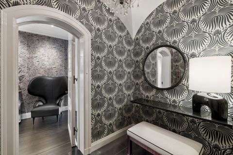 Tiny photo for 1540 N Lake Shore Drive #8N, Chicago, IL 60610 (MLS # 12589266)