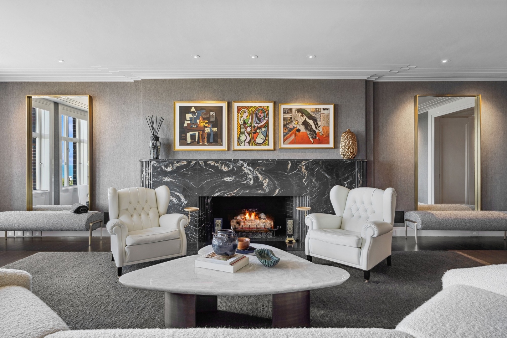 1540 N Lake Shore Drive 8N