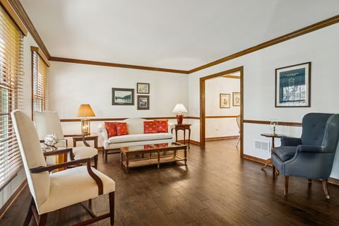 Tiny photo for 216 Lexington Avenue, Fox River Grove, IL 60021 (MLS # 12497509)