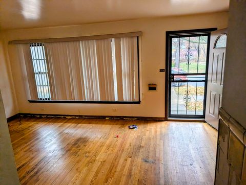 Tiny photo for 7935 S East End Avenue, Chicago, IL 60617 (MLS # 12524497)