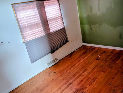 Tiny photo for 7935 S East End Avenue, Chicago, IL 60617 (MLS # 12524497)