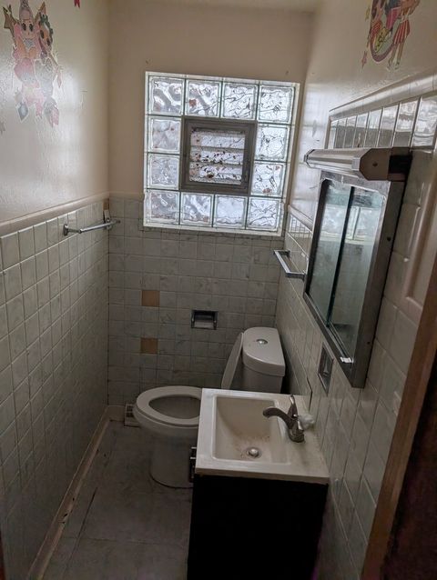 Tiny photo for 7935 S East End Avenue, Chicago, IL 60617 (MLS # 12524497)