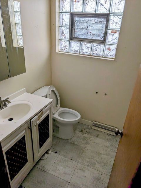 Tiny photo for 7935 S East End Avenue, Chicago, IL 60617 (MLS # 12524497)