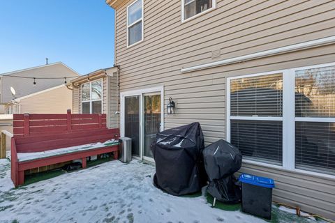 Tiny photo for 148 W Lindsay Drive, Round Lake Beach, IL 60073 (MLS # 12538110)