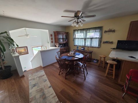 Tiny photo for 15 Ridgeland Avenue, Fox Lake, IL 60020 (MLS # 12624796)