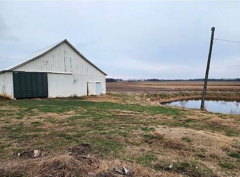 Tiny photo for 1100 John Stelle Road, Mcleansboro, IL 62859 (MLS # 12580156)