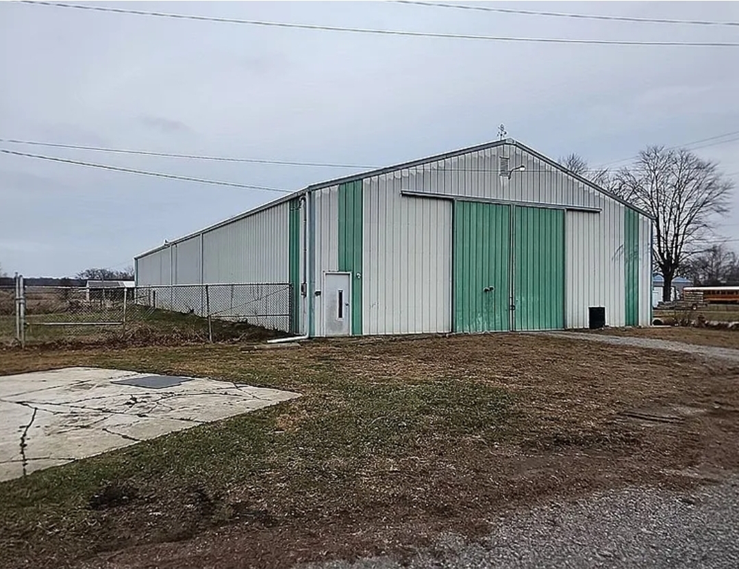 1100 John Stelle Road