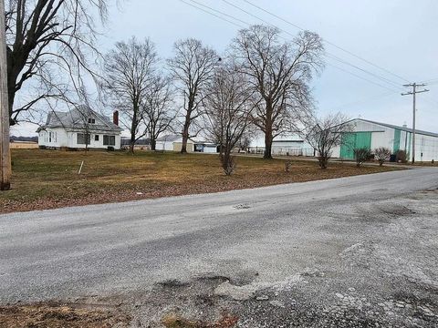 Photo of 1100 John Stelle Road, Mcleansboro, IL 62859 (MLS # 12580156)