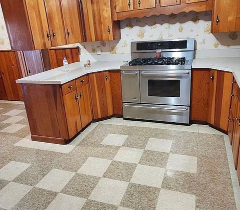 Tiny photo for 1100 John Stelle Road, Mcleansboro, IL 62859 (MLS # 12580156)