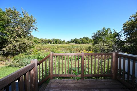 Tiny photo for 425 Locksley Drive, Streamwood, IL 60107 (MLS # 12615699)