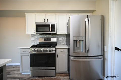 Tiny photo for 425 Locksley Drive, Streamwood, IL 60107 (MLS # 12615699)