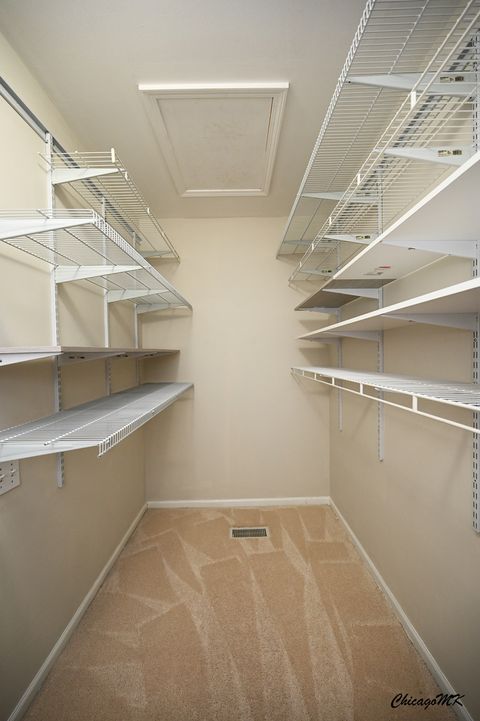 Tiny photo for 425 Locksley Drive, Streamwood, IL 60107 (MLS # 12615699)