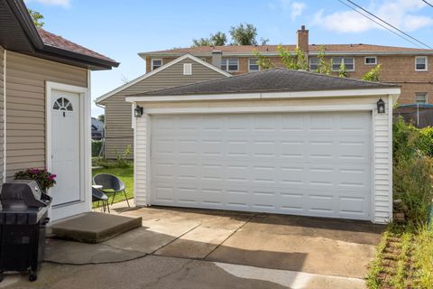 Tiny photo for 2209 123rd Place, Blue Island, IL 60406 (MLS # 12457776)