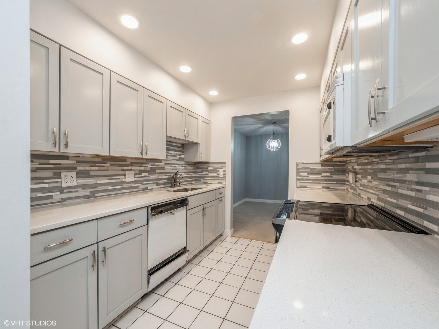 550 Shorely Drive 104