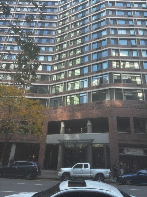 Photo of 211 E OHIO Street #611, Chicago, IL 60611 (MLS # 12775134)
