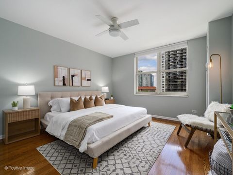 Tiny photo for 21 W Chestnut Street #901, Chicago, IL 60610 (MLS # 12627607)