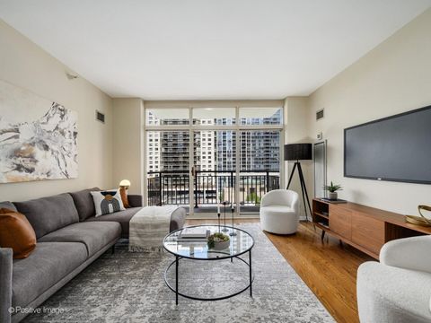 Tiny photo for 21 W Chestnut Street #901, Chicago, IL 60610 (MLS # 12627607)