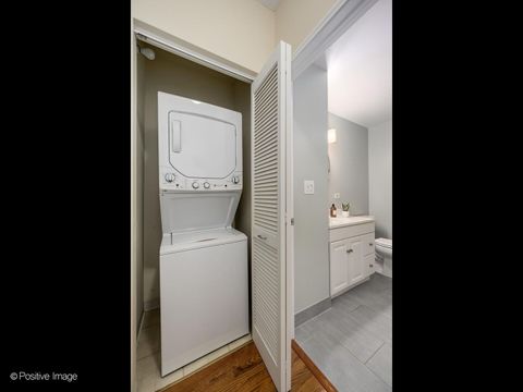 Tiny photo for 21 W Chestnut Street #901, Chicago, IL 60610 (MLS # 12627607)