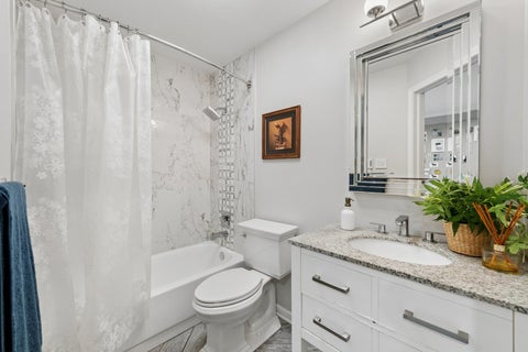 Tiny photo for 2835 N Wolcott Avenue #F, Chicago, IL 60657 (MLS # 12762132)