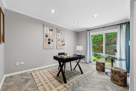 Tiny photo for 2835 N Wolcott Avenue #F, Chicago, IL 60657 (MLS # 12762132)