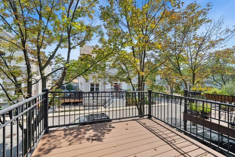 Tiny photo for 2835 N Wolcott Avenue #F, Chicago, IL 60657 (MLS # 12762132)
