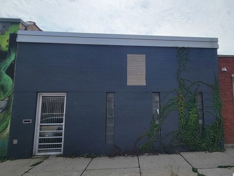 4447 W Belmont Avenue Chicago IL 60641